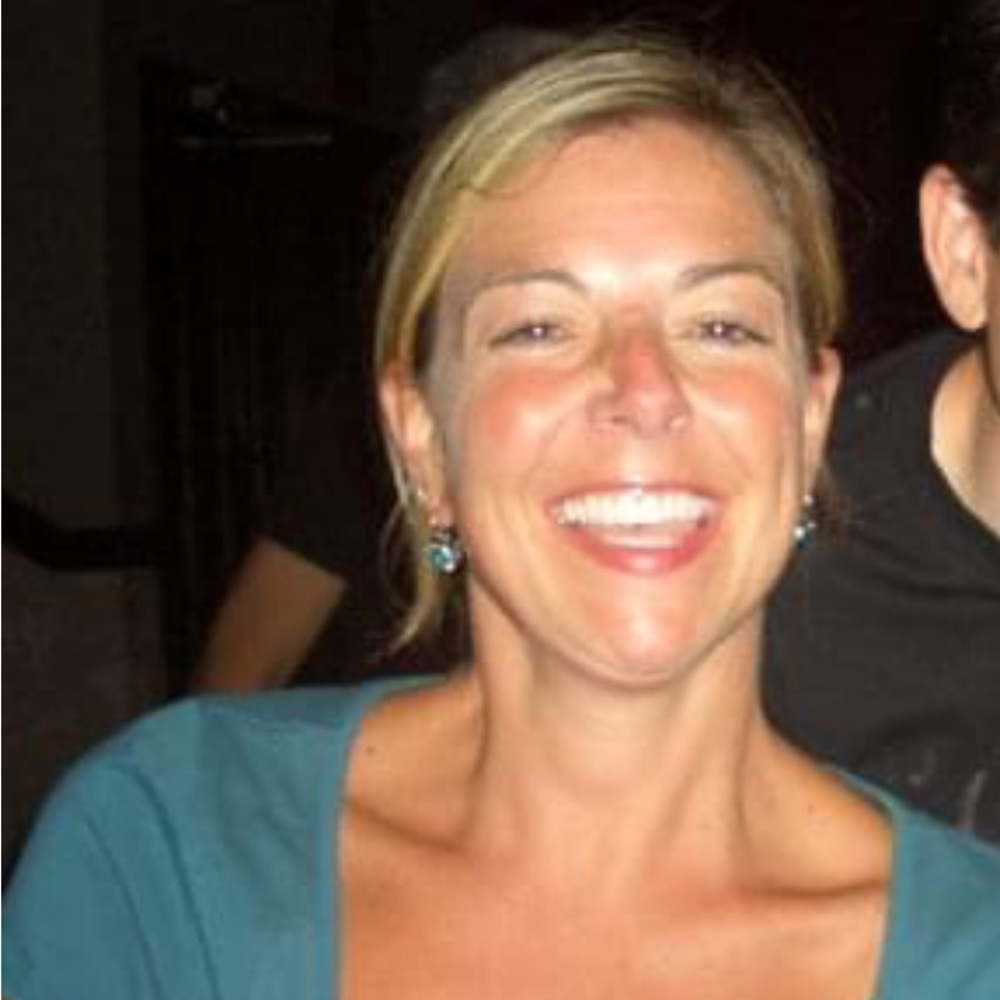 Meet your Posher, Denise
